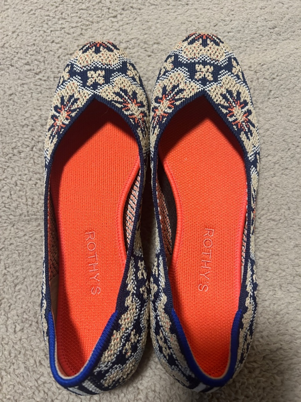 Retired Rothy’s the flat sapphire burst pattern size 9 - Picture 2 of 4